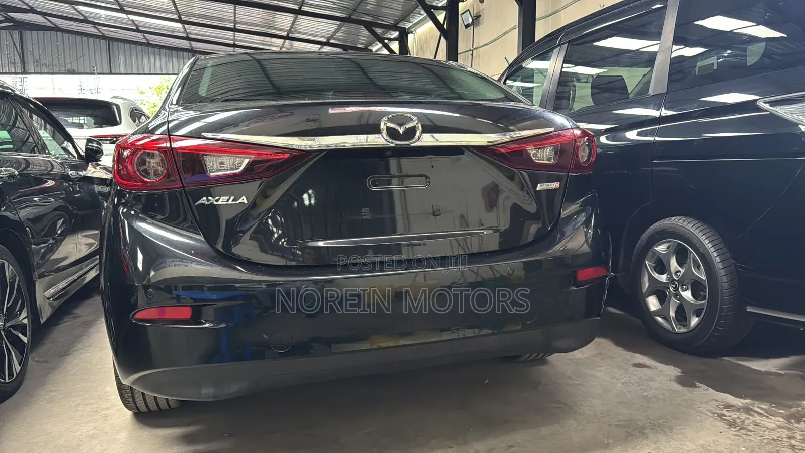 Mazda Axela 2018 Matt Black
