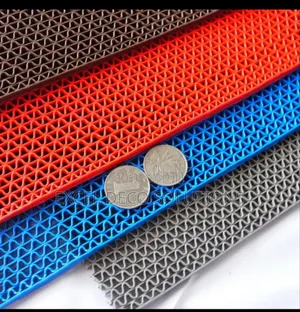 Heavy-Duty Anti-Slip Rug Pad – Customizable Size