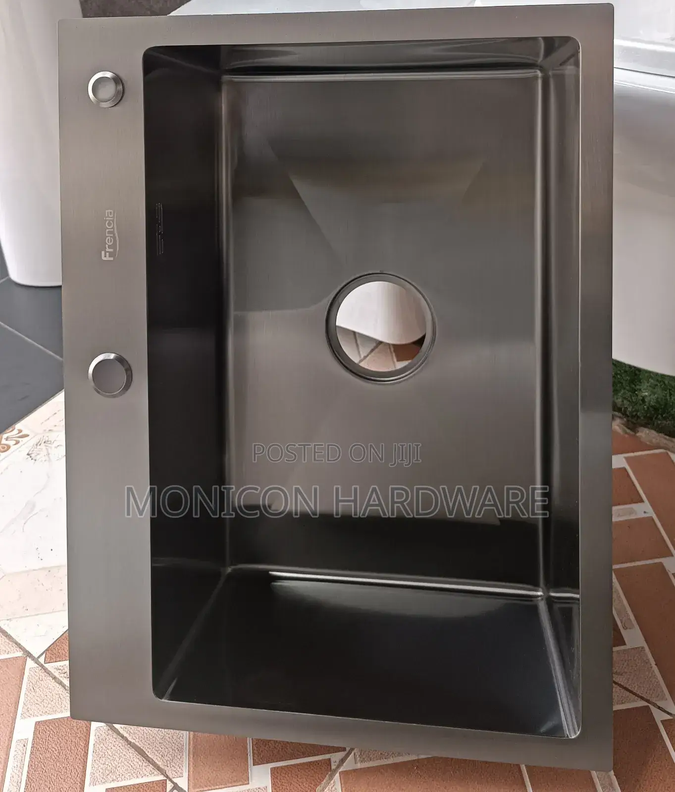 Chrome Kitchen Sink (Black)