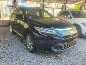 Toyota Harrier 2.0 Turbo 4WD 2018 Black