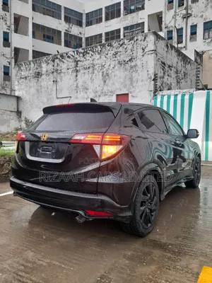 Honda Vezel 1.5 2WD 2018 Black