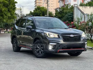 Subaru Forester 2020 Gray