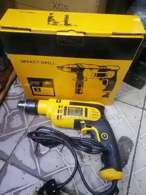 Long Lasting 700w Dewalt Impact Drill