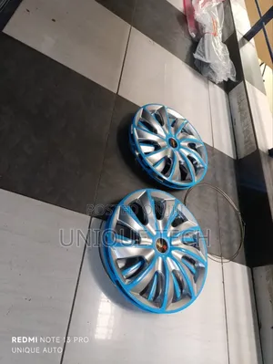 Universal Car Wheel Covers –14 15 Inch (Set of 4)