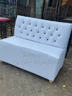 Black White 4ft Restaurant And Bar Couch