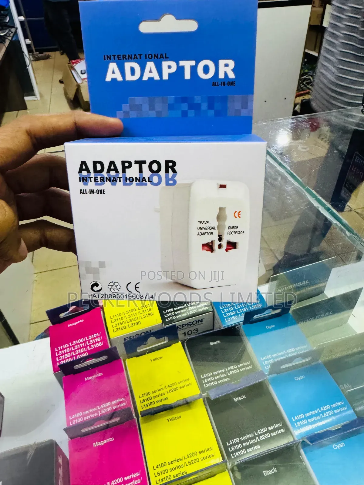 Quality Universal Travel Adapter With International Plug