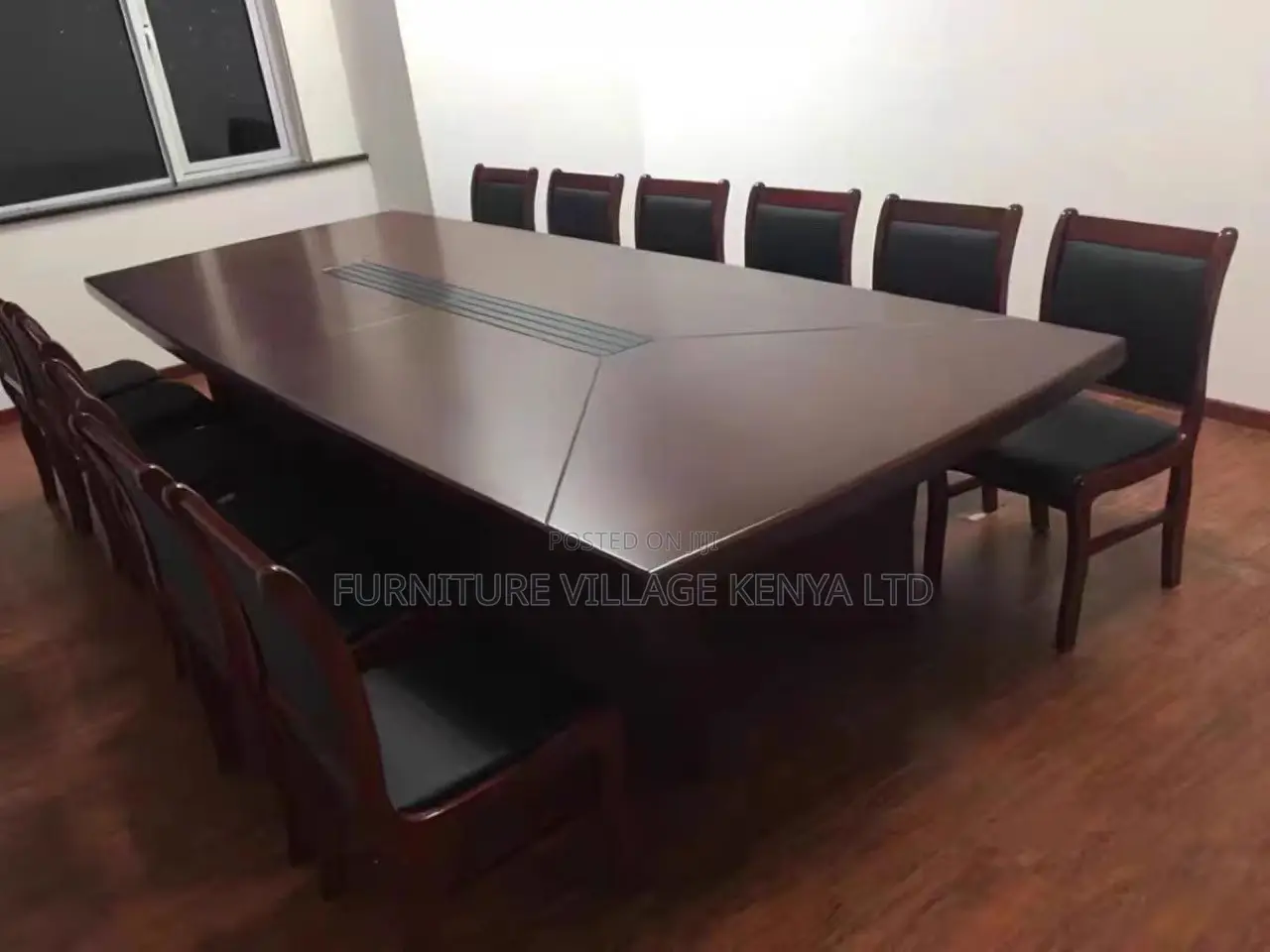 Office Table: Group Discussion Conference Table 10-Seater