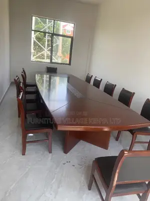 Office Table: Group Discussion Conference Table 10-Seater