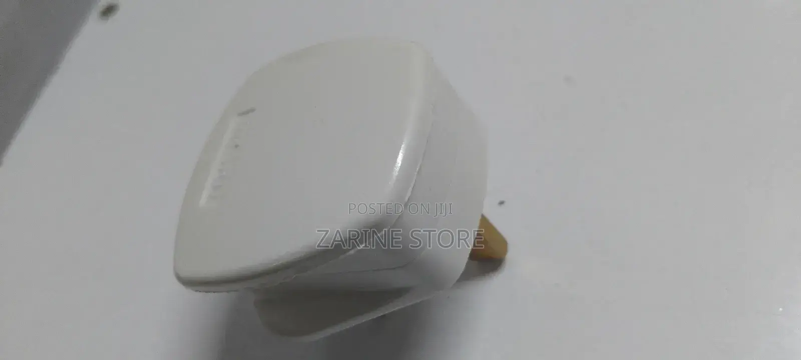 Top Plug for Electric Wire With Fuse