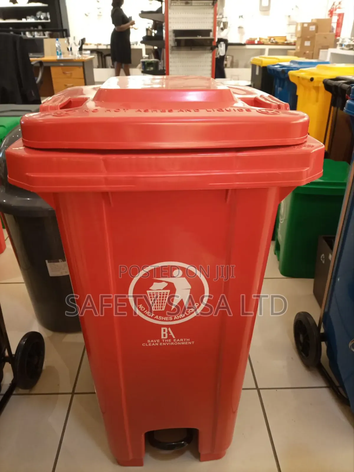 100l Pedal Dustbin With Wheels Red,Blue and Yellow