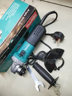 Makita Angle Grinder 4inch 810watts