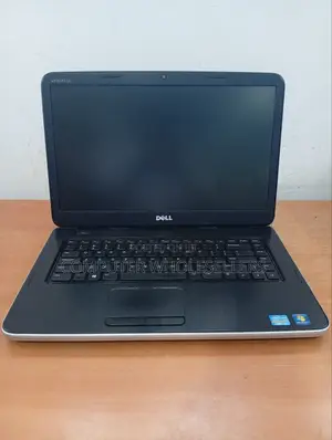 Laptop Dell Vostro 2520 4GB Intel Core I3 HDD 320GB