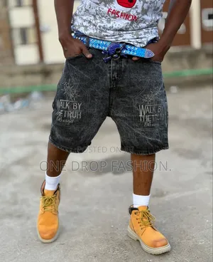 Walk by the Truth Men Jeans Short