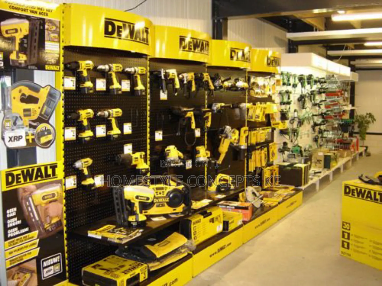 Computer Hardware Electronic Modern Shop Interior Design