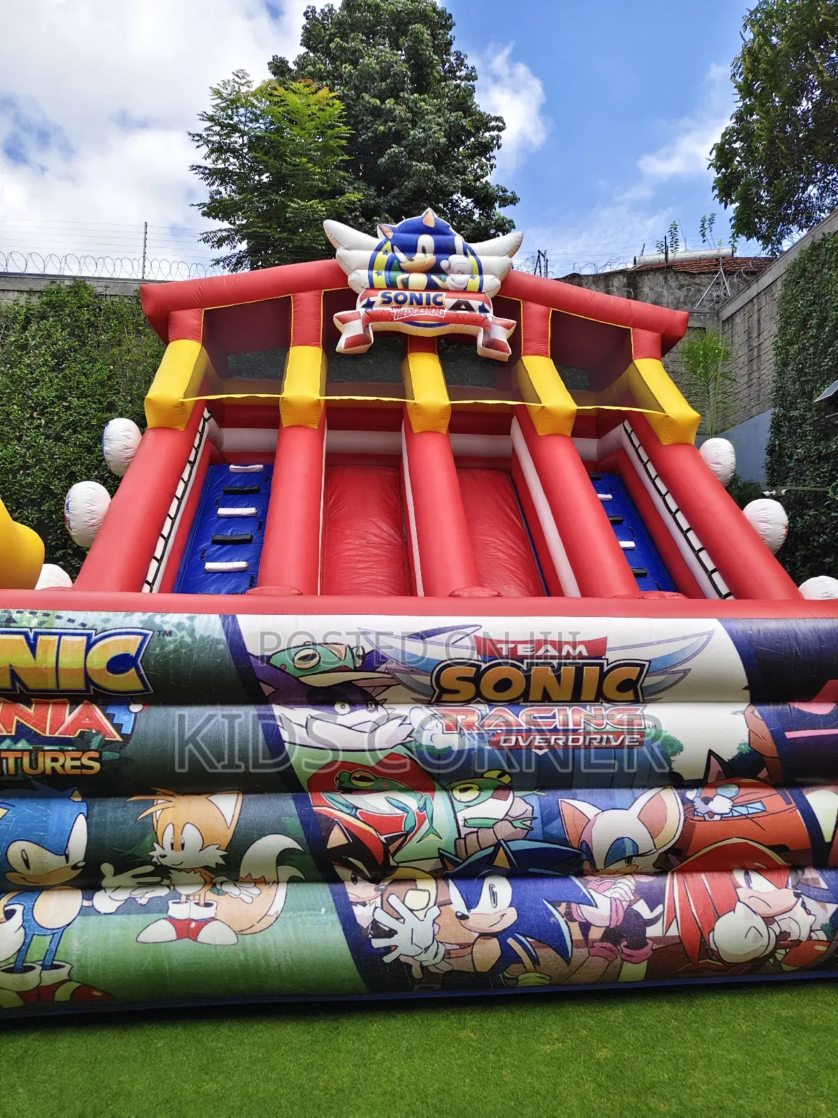 Sonic Mania Bouncing Castle