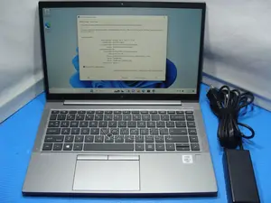 New Laptop HP ZBook Firefly 14 G7 32GB Intel Core I7 SSD 512GB