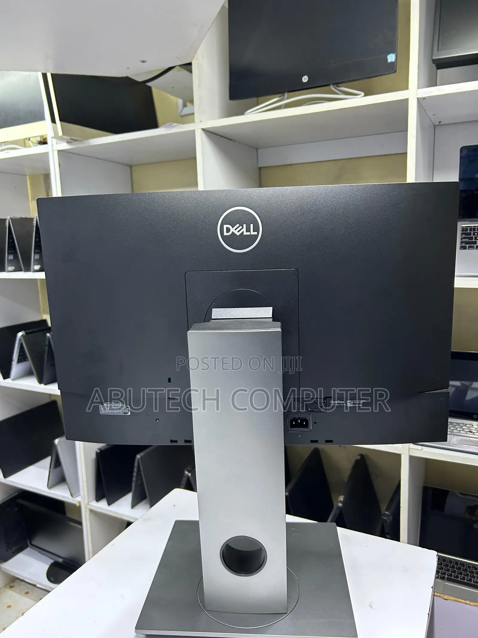 Desktop Computer Dell 16GB Intel Core I5 SSD 512GB