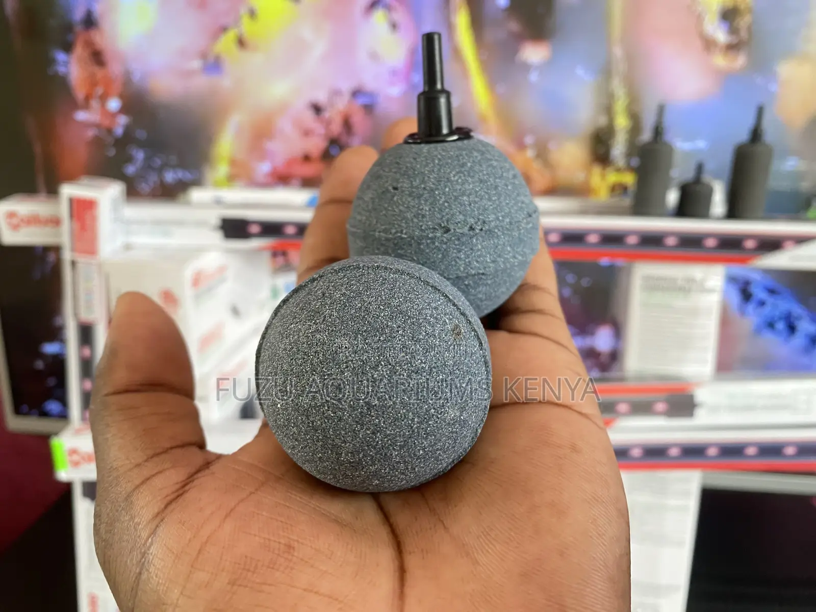 Powerful Bubbles in a Compact Design, Air Stone