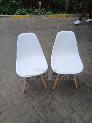 Eames Chair Available White