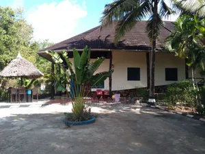 5bdrm Maisonette in Diani for sale