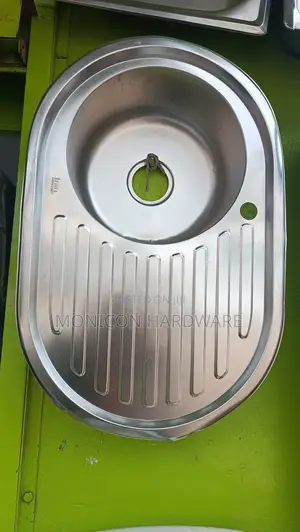 Round Kitchen Sink With a Table