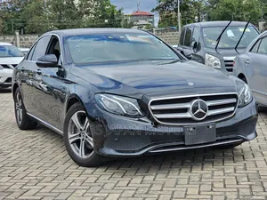 Mercedes-Benz E200 2018 Black