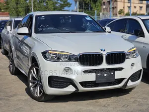 BMW X6 xDrive35i AWD 2018 Pearl