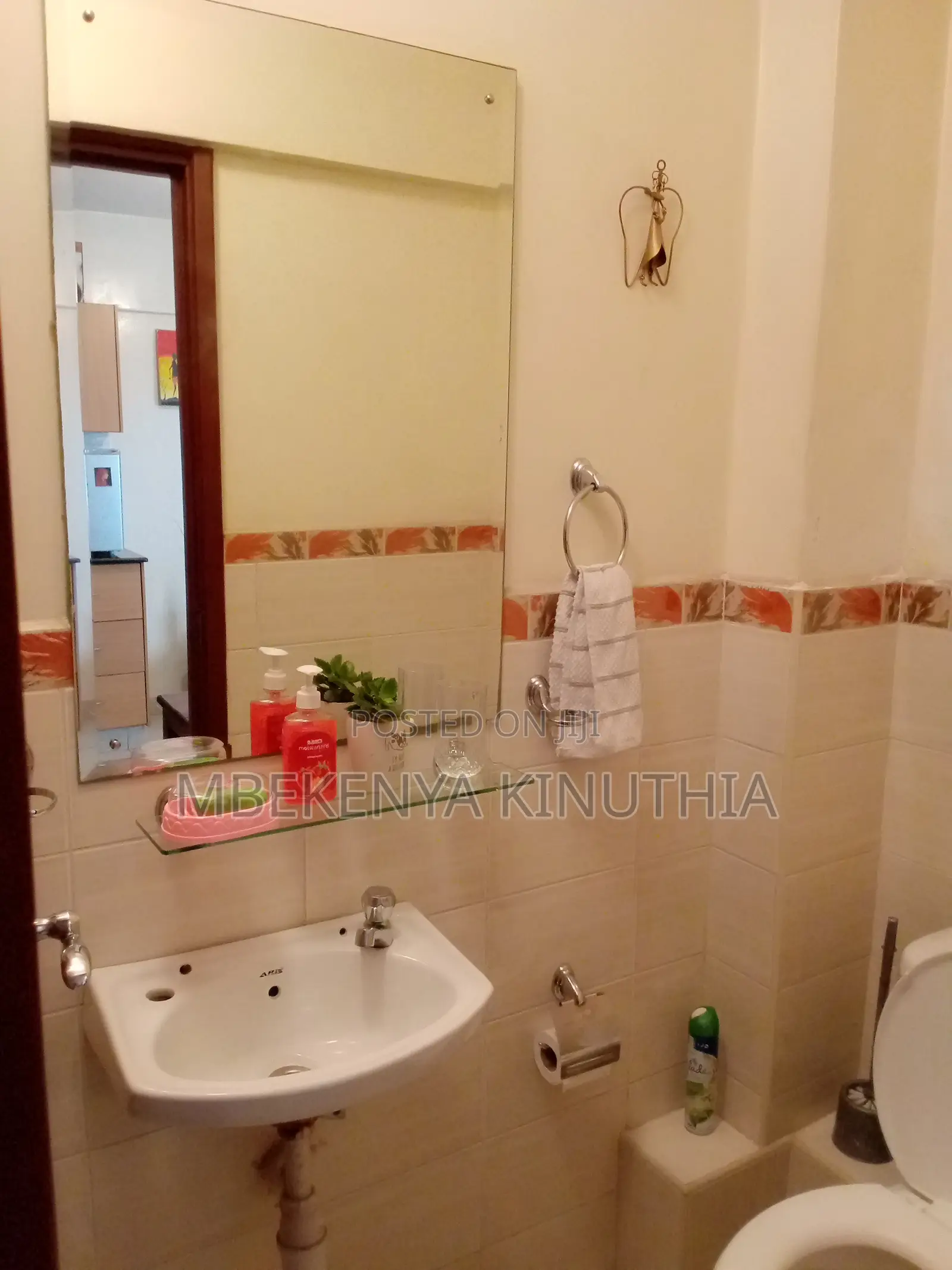 Budget Nairobi CBD Studio | Fast Wi-Fi Netflix
