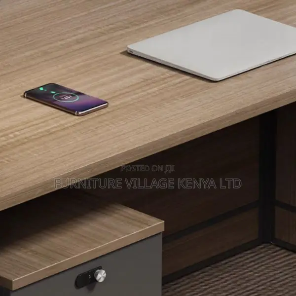 Workstation: 4-Way Modular Workstation Featuring Storage