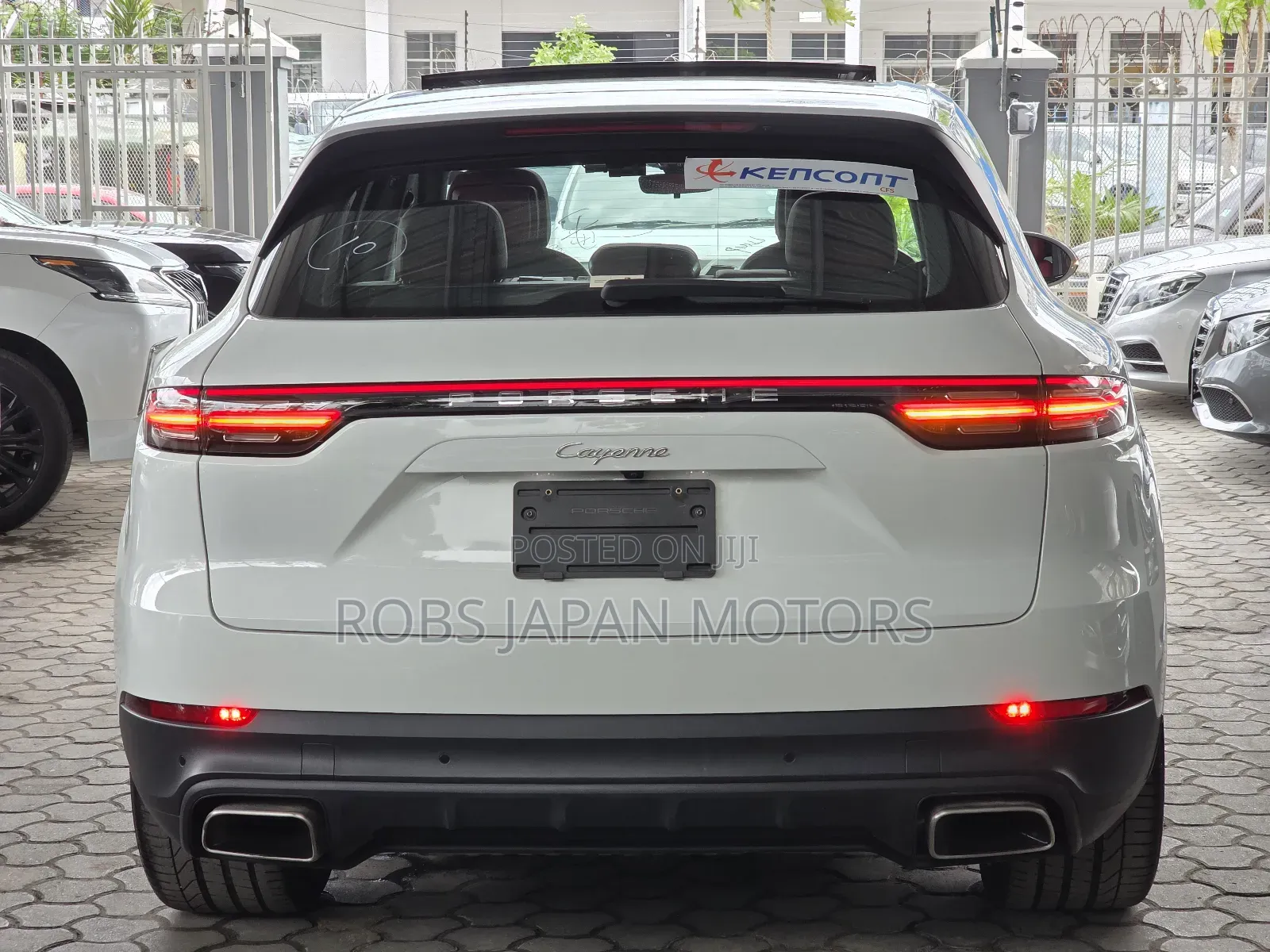 Porsche Cayenne Base AWD 2019 Pearl