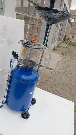 Oil Drainer Pump.