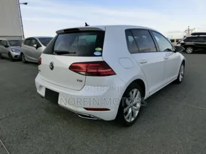 Volkswagen Golf 2018 White