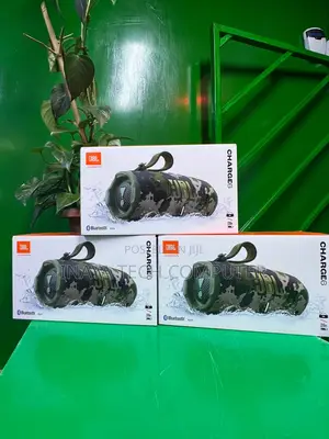 JBL Charge 6 Portable Bluetooth Speaker
