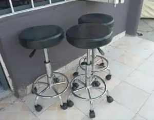 Salon/ Spar Stool