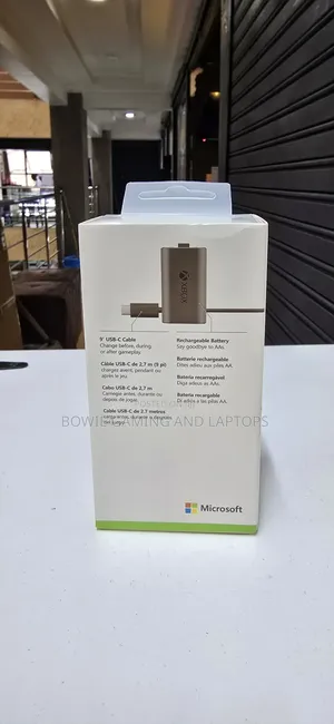 Xbox Series Charge and Play Kit Type C