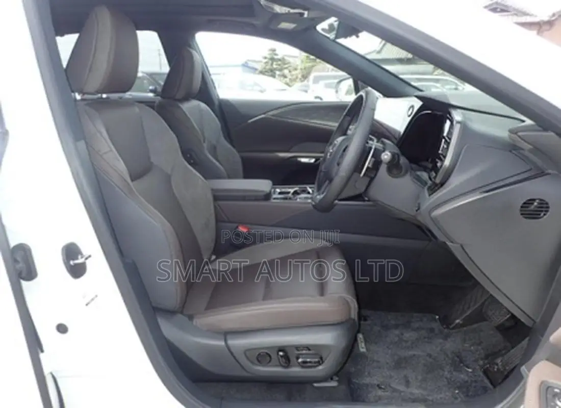 Lexus RX 350 2023 Off white