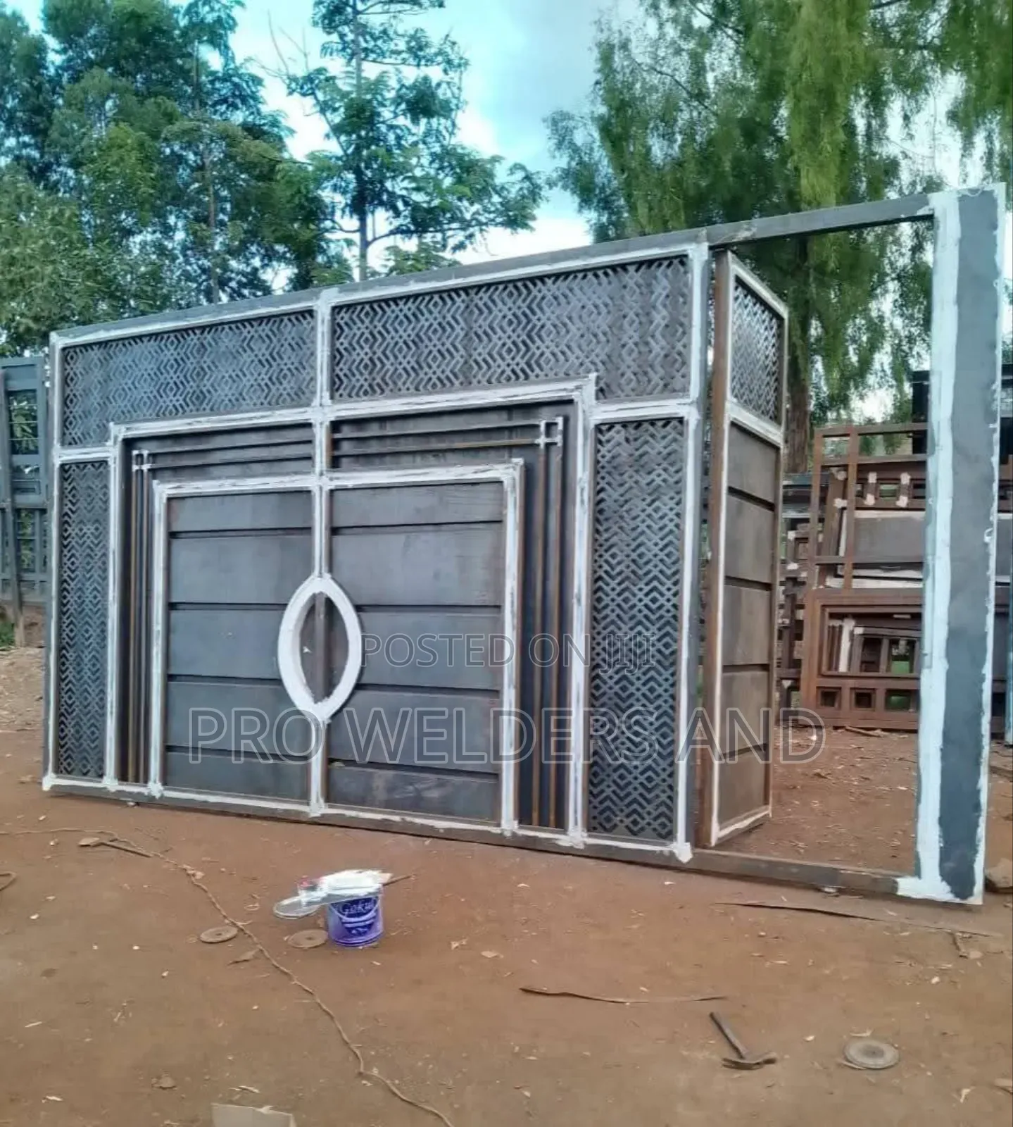 Sliding Gate for Sale – Sleek Look, Strong Security!"
