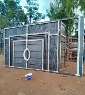 Sliding Gate for Sale – Sleek Look, Strong Security!"