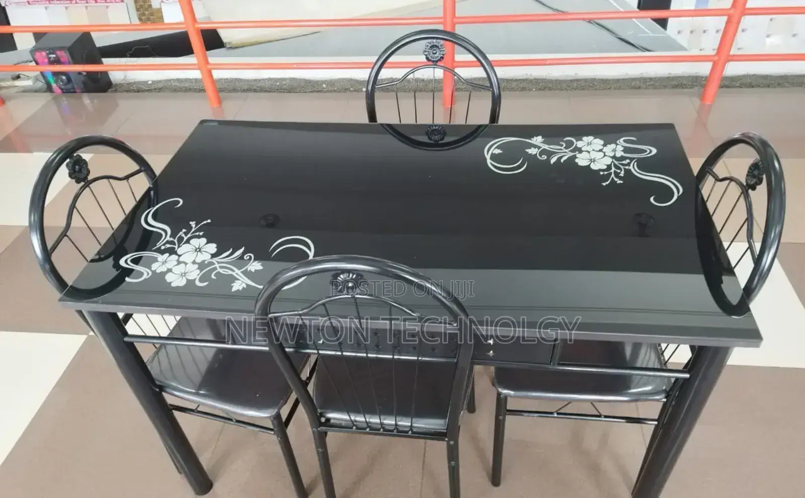 Dinning Table /Dinningtable 4sitter