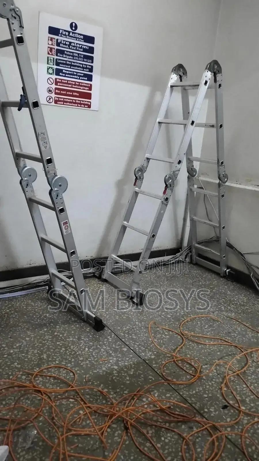 Aluminium Foldable Ladder 12ft