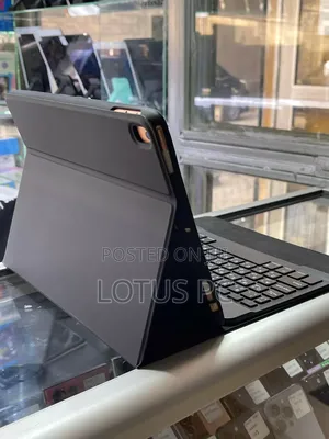 Apple iPad 10.2 (2019) 128 GB Silver