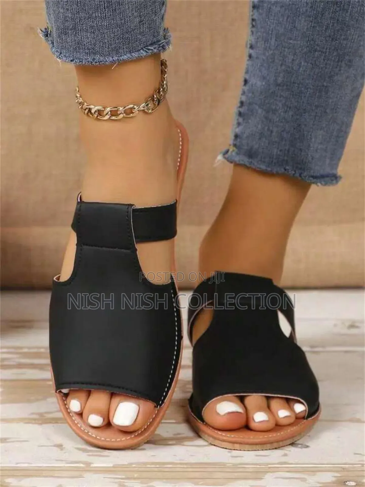 Zaina 680 Sandal