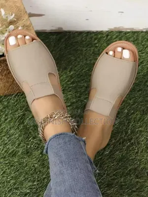 Zaina 680 Sandal