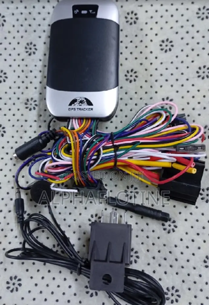Car Tracker Tk303 GPS GPRS Tracker for Online SMS Tracking