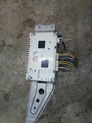 Ex Japan Toyota Crown New Model Radio Booster