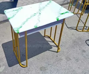 Salon Manicure Table, Simple and Nice