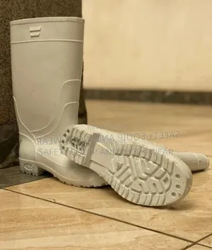 Cp Lightduty Gumboots With A Soft Shell