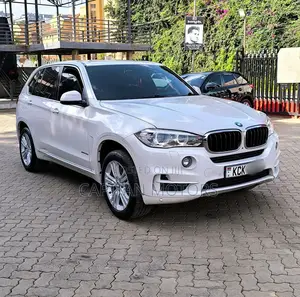 BMW X5 xDrive35i 4dr SUV AWD (3.0L 6cyl Turbo 8A) 2015 White