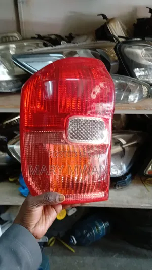 Rav 4 Ac 21 Taillight