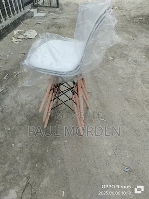 White Plastic Dining Chairs